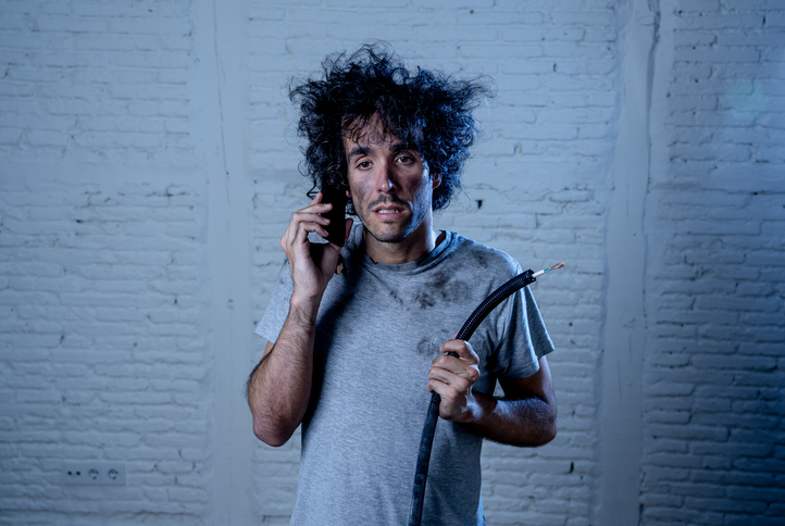 https://callcline.grow-nearby.com/blog/emergency-electricians-when-to-call-for-immediate-help/