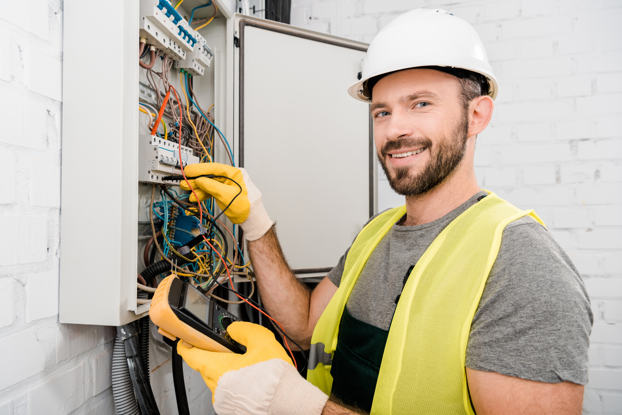 How a 24-Hour Electrician Helps Prevent Major Electrical Hazards
